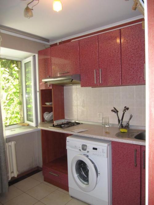 Rent out 2-room apartment. Одесса, ул.Тенистая — photo 1
