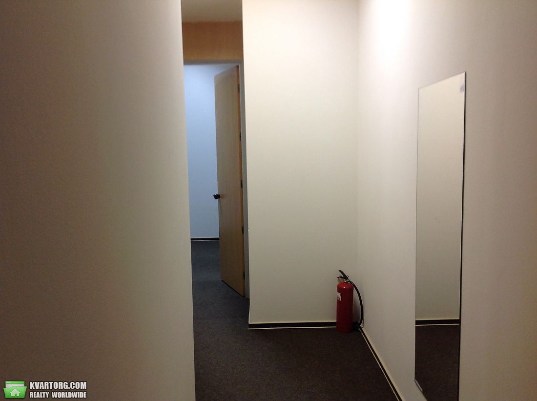 Rent out office. Киев,  Жилянская — photo 9