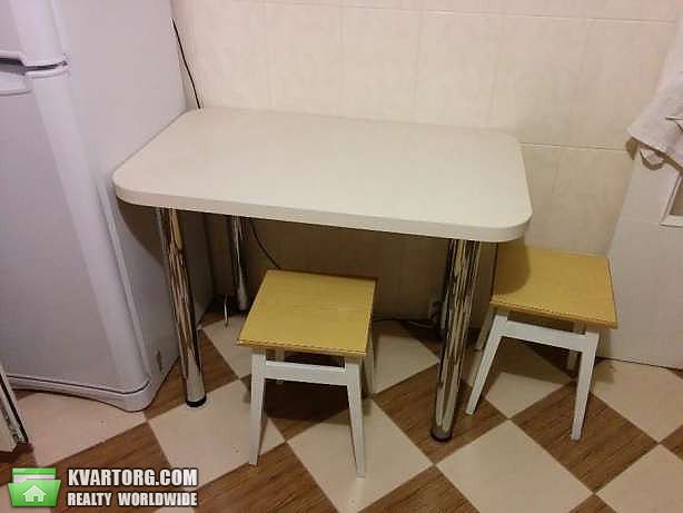 Rent out 1-room apartment. Киев,  Стадионная — photo 6
