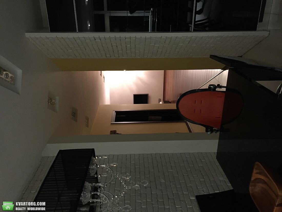 Rent out 3-room apartment. Киев,  Мильчакова — photo 3