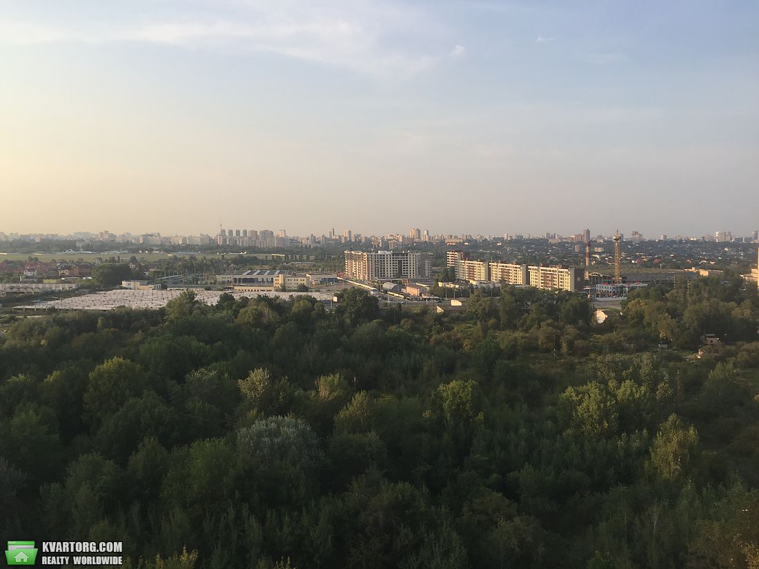 Sell 3-room apartment. Киев,  Ломоносова — photo 1