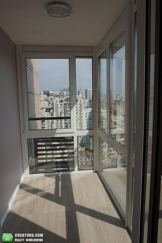 Rent out 3-room apartment. Киев,  Златоустовская — photo 6