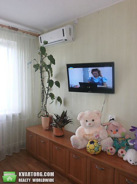 Sell 2-room apartment. Киев, Оболонский пр — photo 2