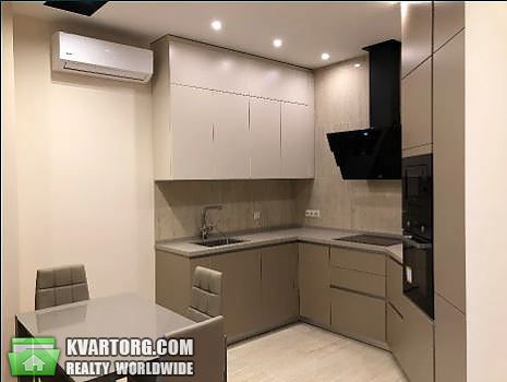 Rent out 2-room apartment. Киев, Тютюнника — photo 4
