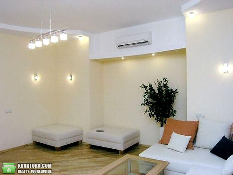 Rent out 2-room apartment. Киев,  Дарвина — photo 4