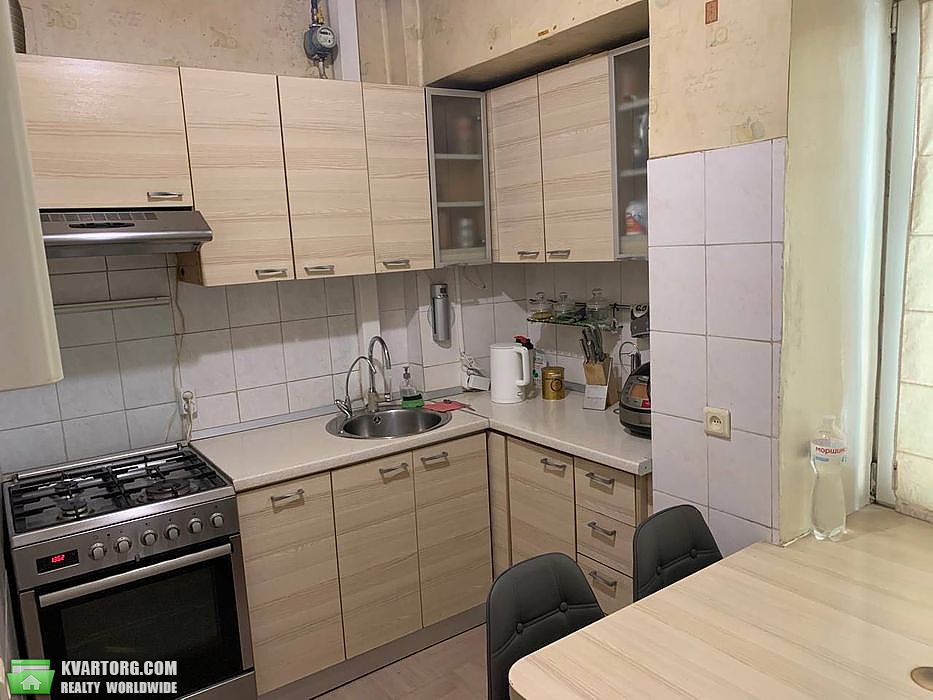 Rent out 3-room apartment. Киев,  Богдана Хмельницкого — photo 6
