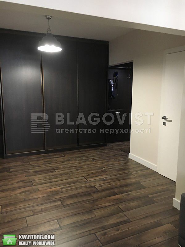 Sell 3-room apartment. Киев,  Пчелки — photo 8