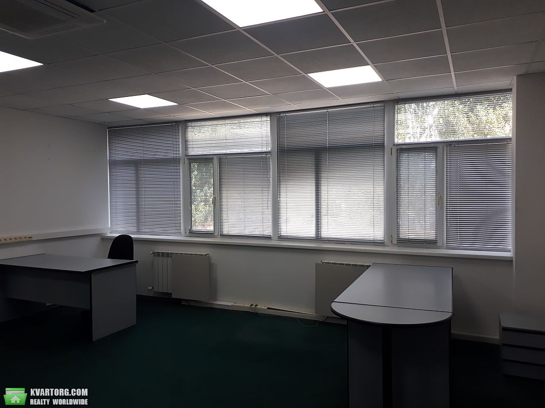Rent out office. Киев,  Березняковская — photo 1
