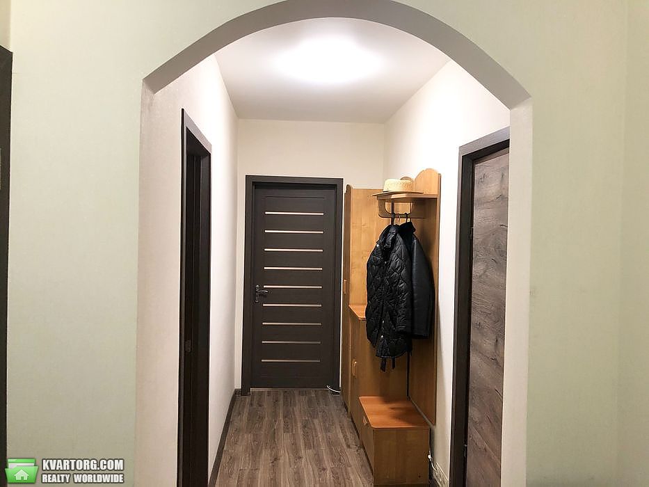 Rent out 2-room apartment. Киев,  Гмыри — photo 9
