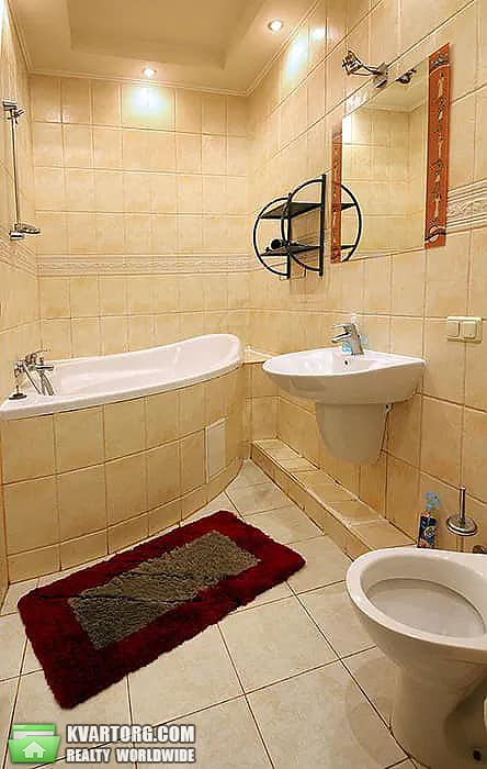 Rent out 2-room apartment. Киев,  Михайловский пер — photo 7