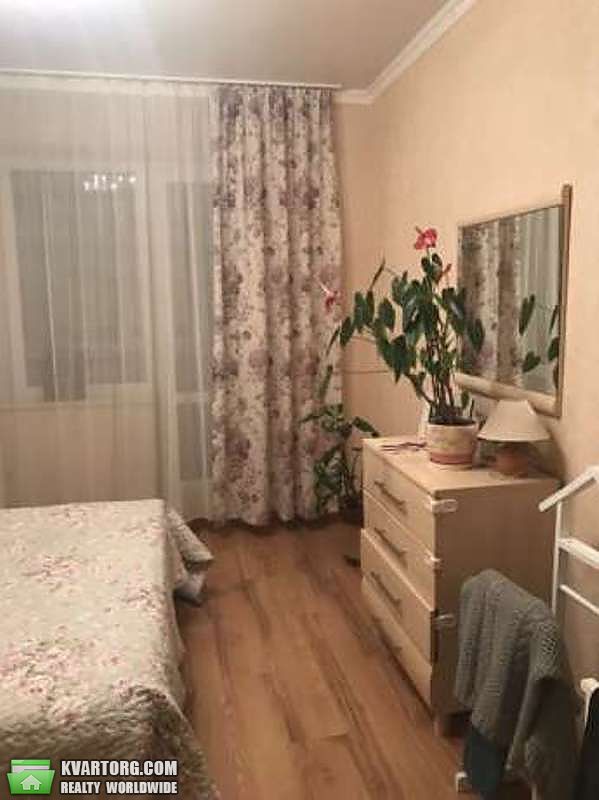 Sell 3-room apartment. Киев,  Милославская — photo 8