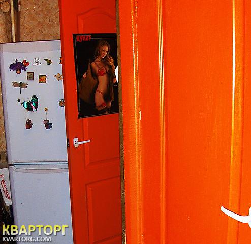 Rent out 2-room apartment. Киев,  Братиславская — photo 2