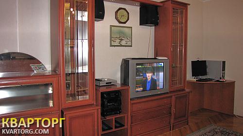 Rent out 3-room apartment. Киев, Ивана Пулюя — photo 3