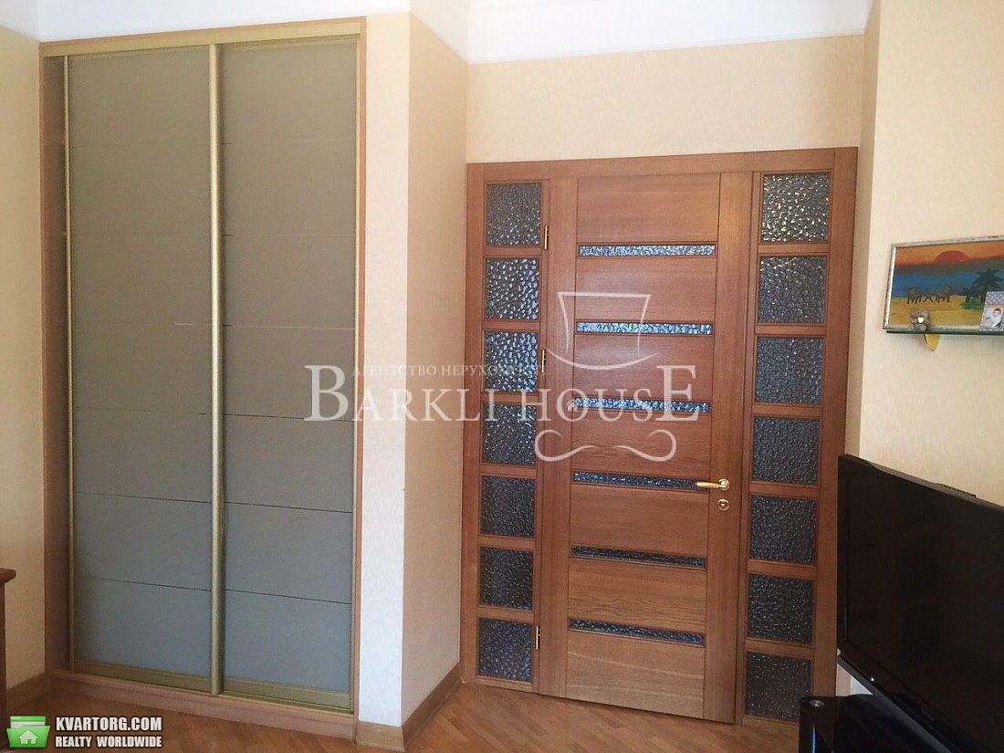Rent out 3-room apartment. Киев,  Волошская — photo 7
