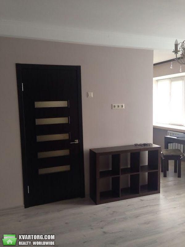 Rent out 2-room apartment. Киев,  Победы пр — photo 9