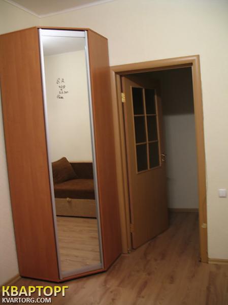 Rent out 1-room apartment. Киев,  Героев Сталинграда пр — photo 3