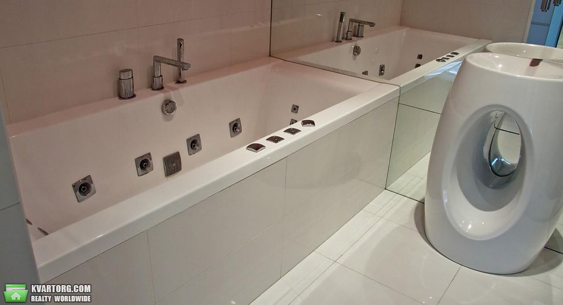 Rent out 2-room apartment. Киев,  Механизаторов — photo 9