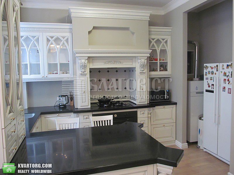 Sell 3-room apartment. Киев,  Воздвиженская — photo 1