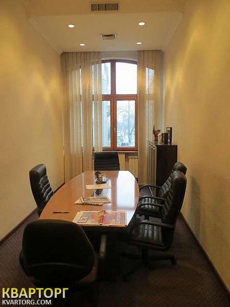 Sell 4-room apartment. Киев,  Шелковичная — photo 2