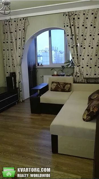 Sell 3-room apartment. Киев,  Цветаевой — photo 1