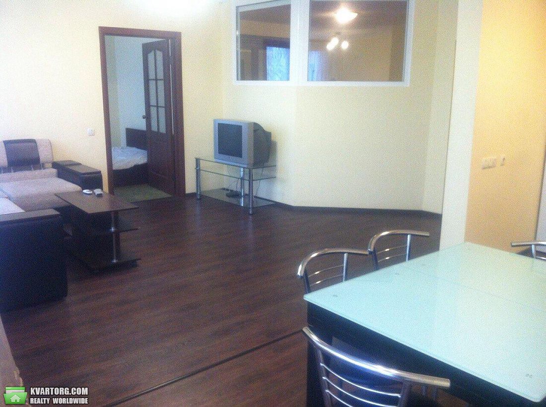 Rent out 3-room apartment. Киев,  Гетьмана — photo 2