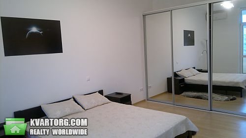 Rent out 2-room apartment. Киев,  Мельникова — photo 8