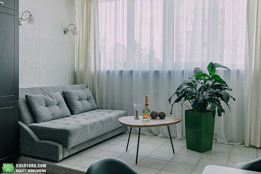 Sell 1-room apartment. Киев, Воскресенская — photo 3