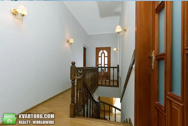 Rent out 3-room apartment. Киев,  Липская — photo 10