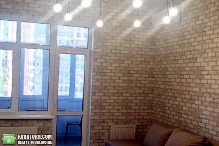Rent out 1-room apartment. Киев, Евгения Коновальца — photo 1