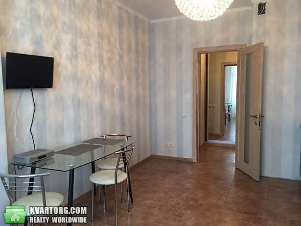 Rent out 2-room apartment. Киев,  Здолбуновская — photo 7