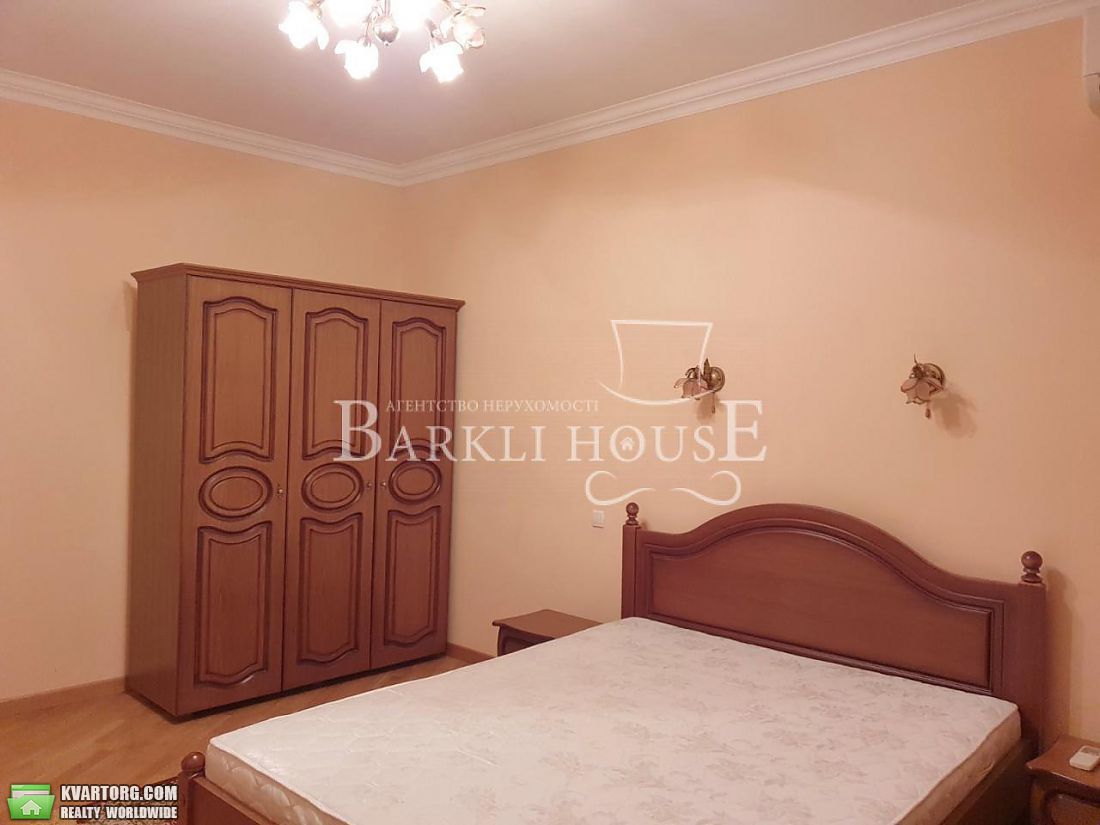 Rent out 3-room apartment. Киев,  Мельникова — photo 5