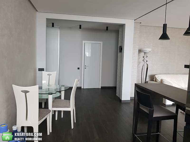 Sell 2-room apartment. Харьков, Небесной сотни — photo 1