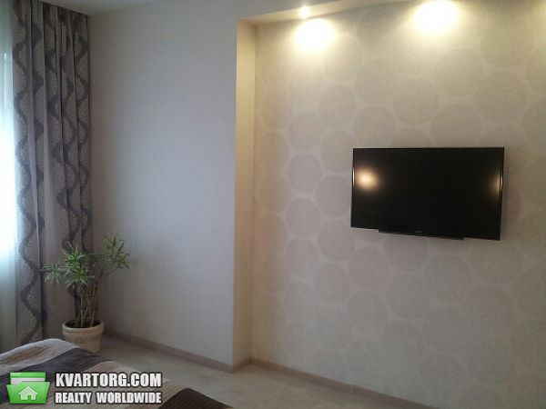 Rent out 3-room apartment. Днепропетровск, Рогалева — photo 8