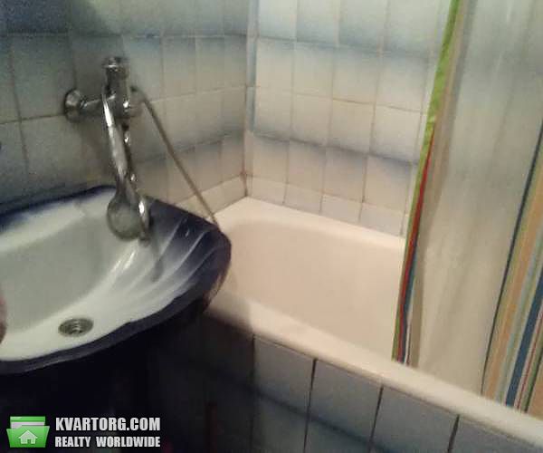 Sell 2-room apartment. Киев,  Приречная — photo 4