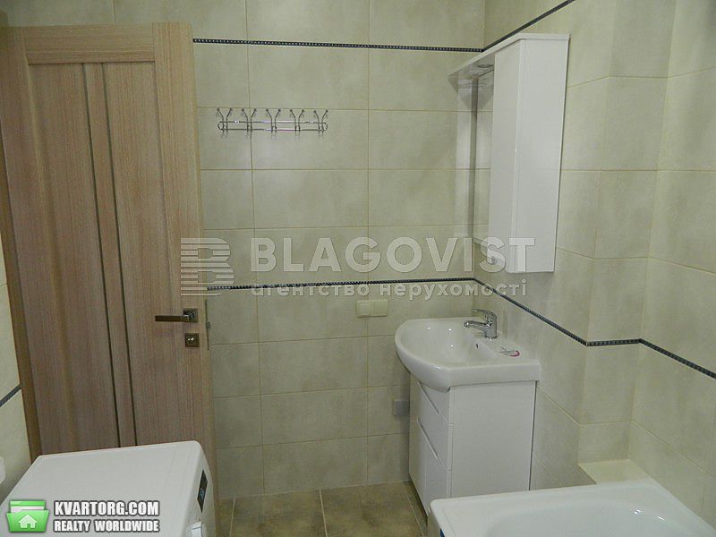 Rent out 1-room apartment. Киев,  Панельная — photo 6