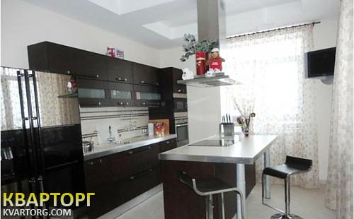 Rent out house. Киев, Богатырская — photo 5