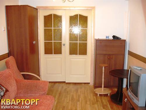 Rent out 2-room apartment. Киев, Красноармейская — photo 2