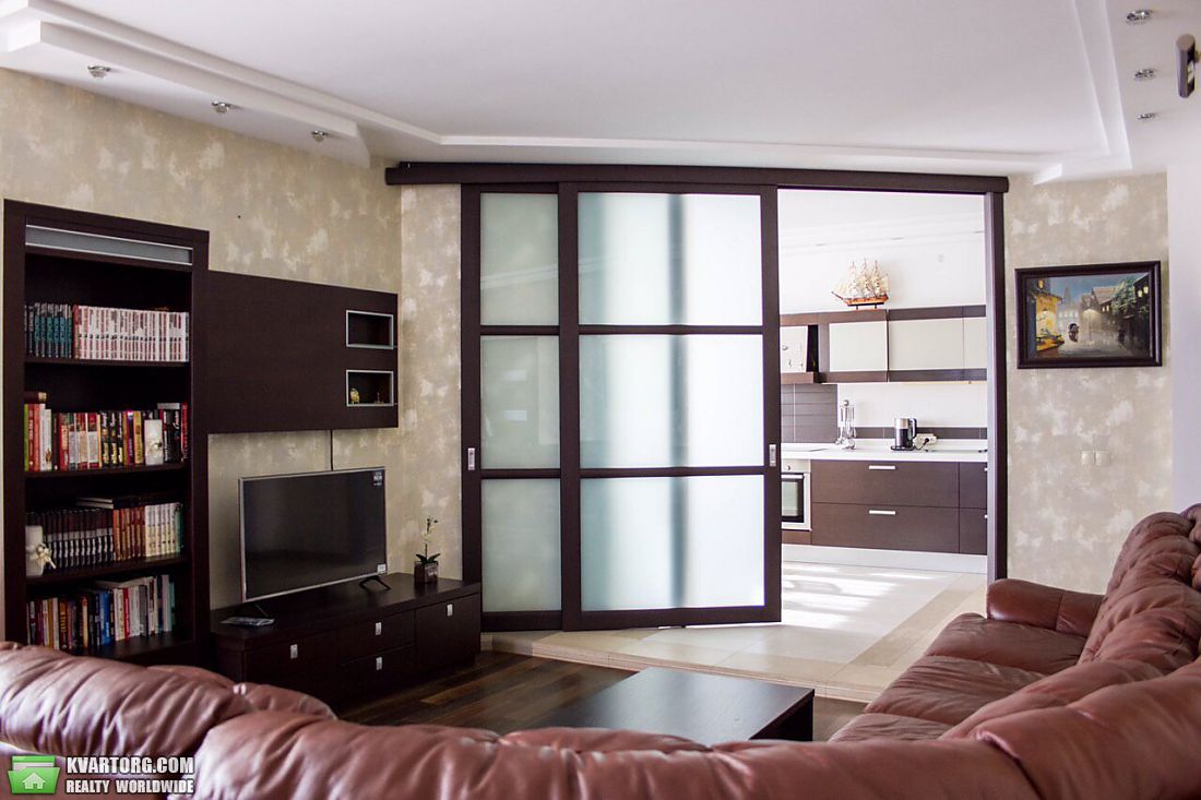 Rent out 3-room apartment. Одесса, Среднефонтанская — photo 1