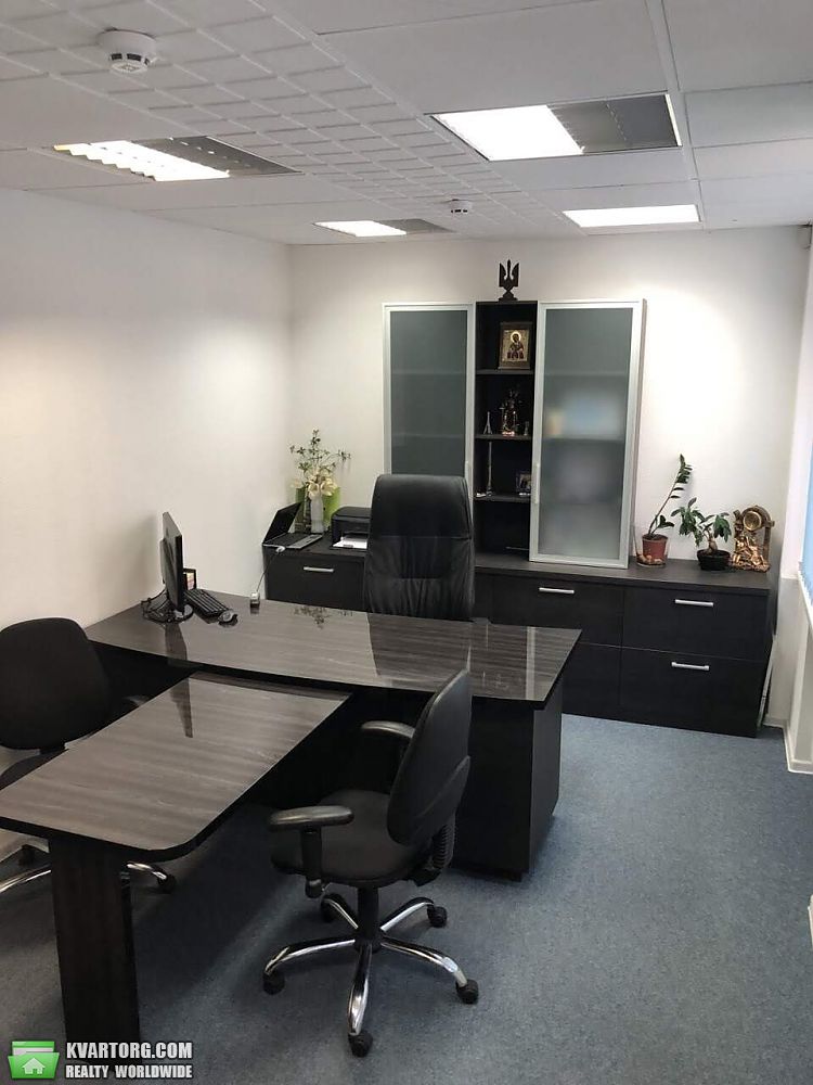 Rent out office. Киев, Гетьмана Вадима — photo 1