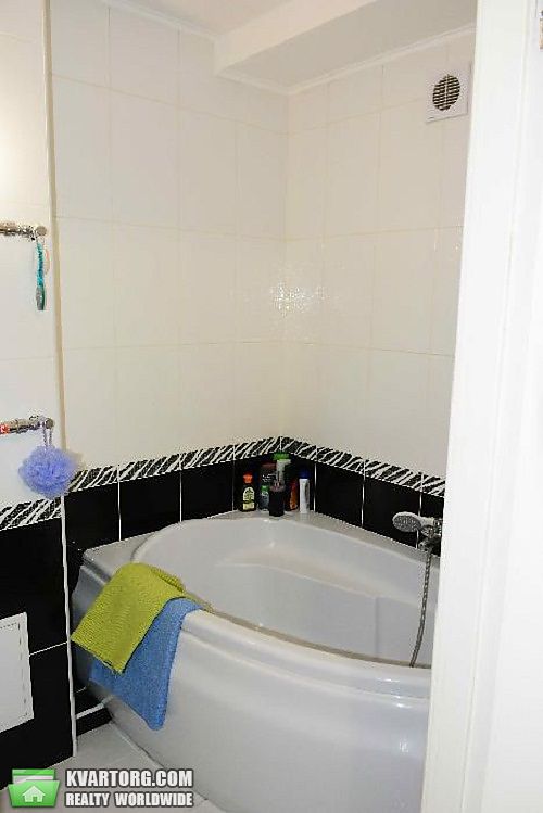 Sell 3-room apartment. Киев,  Харьковское шоссе — photo 7
