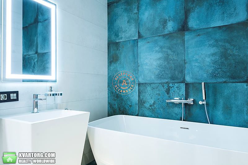 Sell 4-room apartment. Киев,  Драгомирова — photo 3