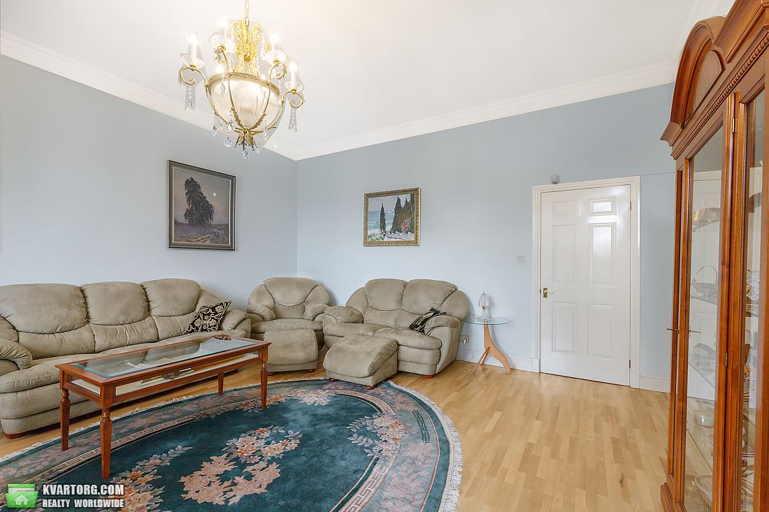 Rent out 3-room apartment. Киев,  Круглоуниверситетская — photo 2