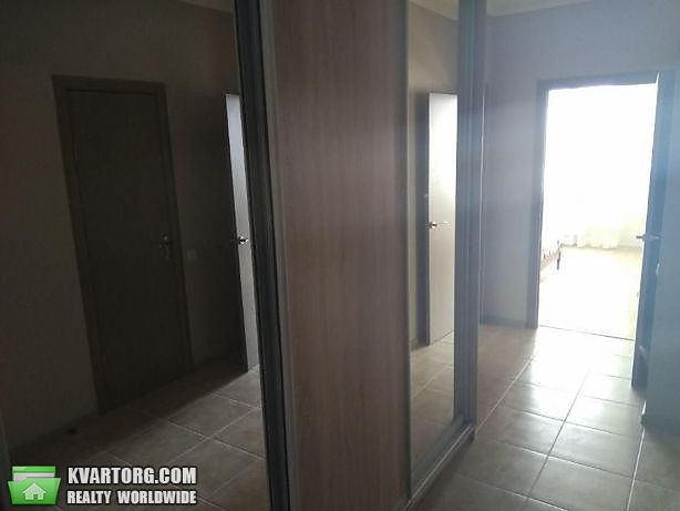 Rent out 2-room apartment. Киев,  Гмыри — photo 5