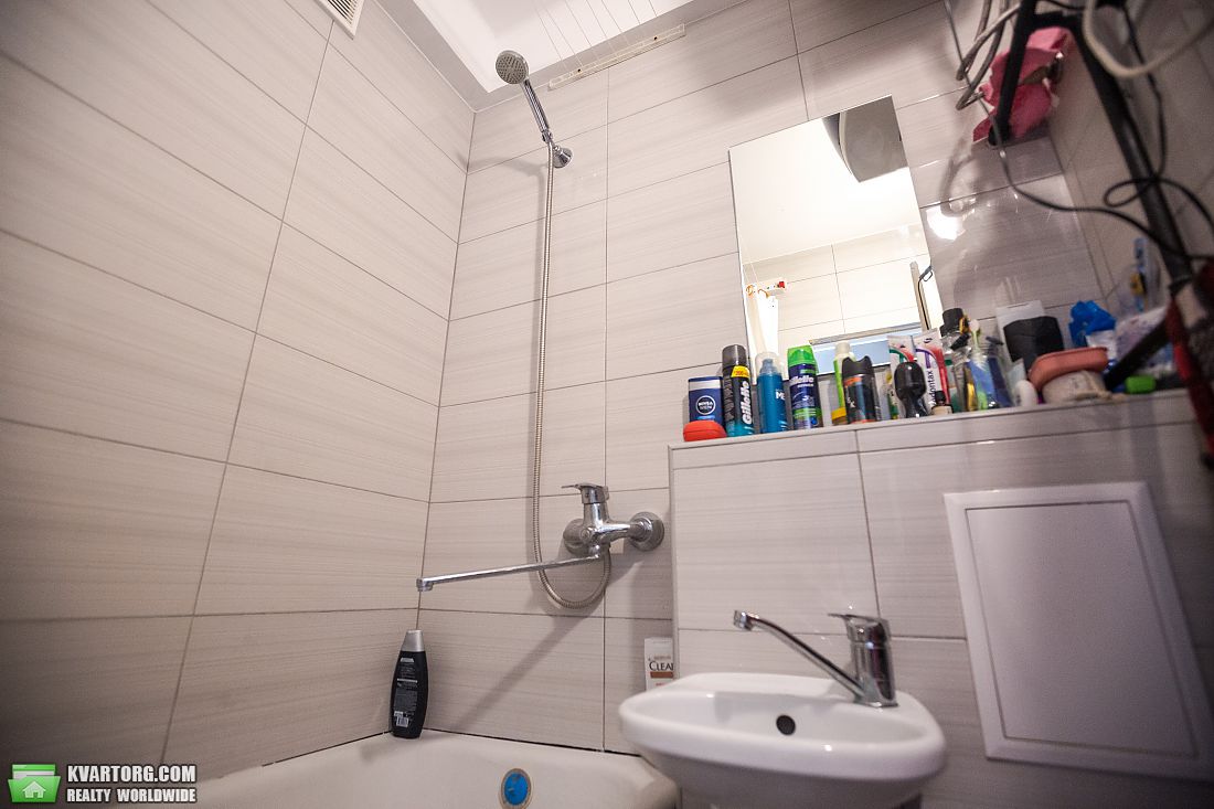 Sell 3-room apartment. Киев,  Героев Севастополя — photo 3