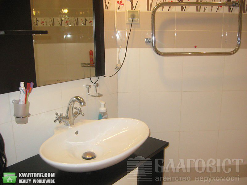 Sell 3-room apartment. Киев,  Шевченко бул — photo 1