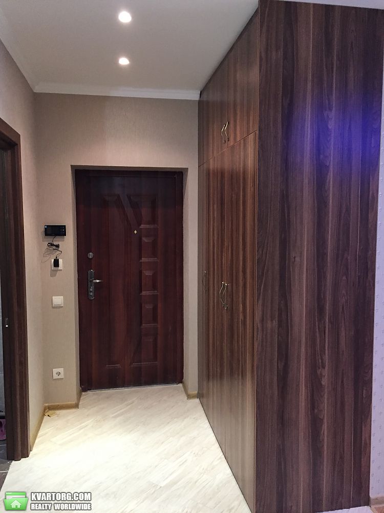 Sell 2-room apartment. Киев, Юрия Коцюбинского — photo 2