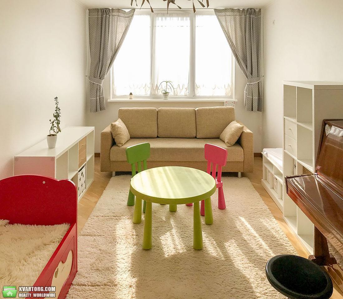 Rent out 3-room apartment. Киев,  Андрющенко — photo 6