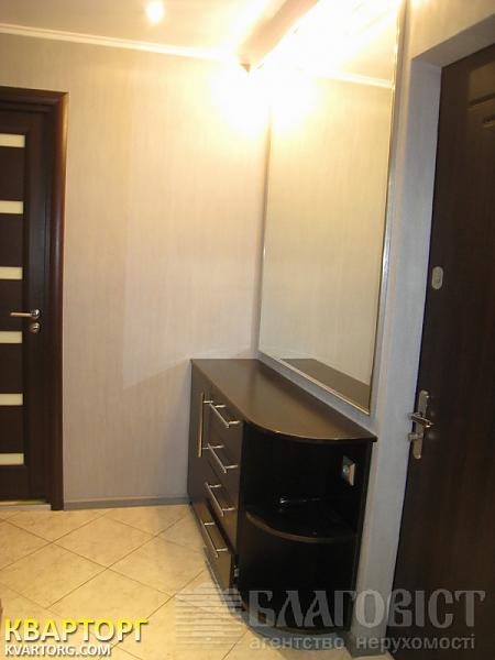 Sell 2-room apartment. Киев, Героев Сталинграда пр — photo 5