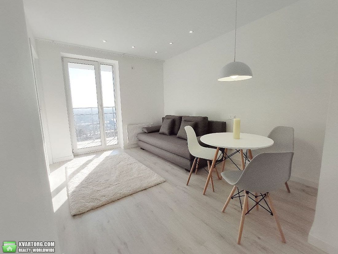 продам 1-комнатную квартиру. Киев,  Лысогорский спуск - фото 1