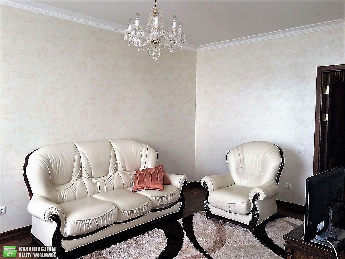 Rent out 2-room apartment. Киев, Ивана Крамского — photo 3